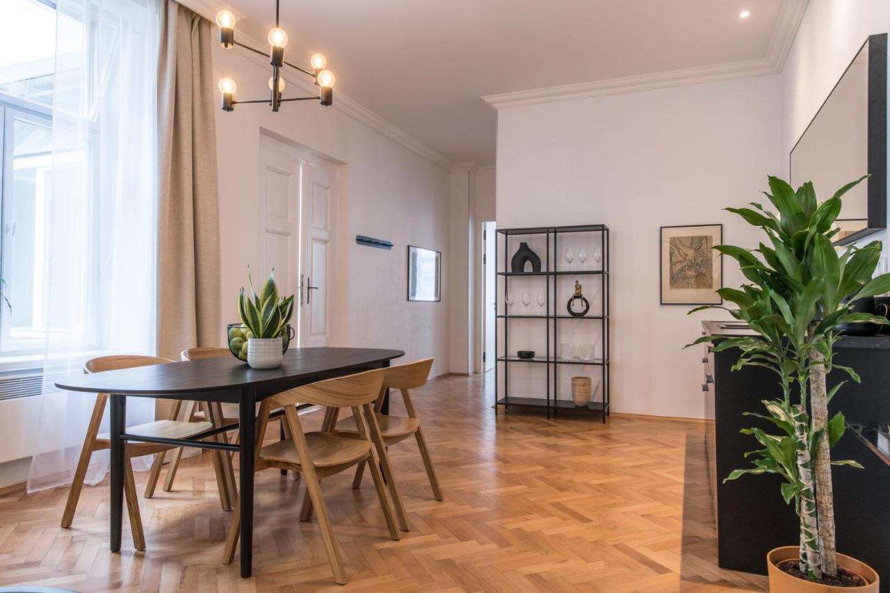 Apartament New Design - Location Wenceslas Square *